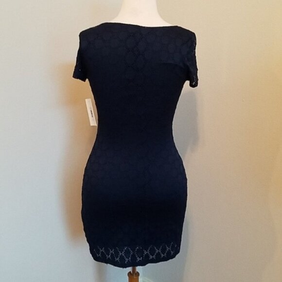 NWT Isaac Mizrahi Navy Eyelet Cap Sleeve Dress - Picture 3 of 6